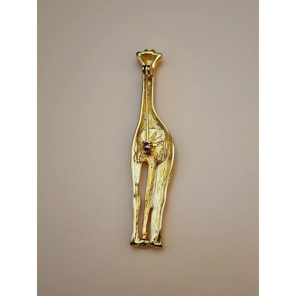 Vintage‎ LIZ CLAIBORNE LC Signed Gold Tone Brown Flake Enamel Giraffe Brooch Pin